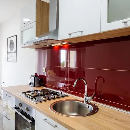 Tina * Ploce (Dubrovnik-Neretva)