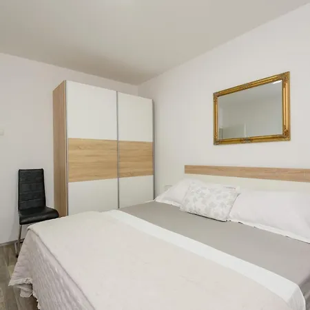 Tina Apartamento Ploce (Dubrovnik-Neretva)