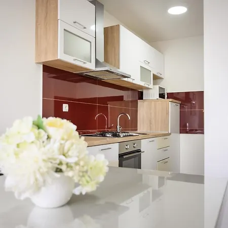 Apartamento Tina Ploce (Dubrovnik-Neretva)