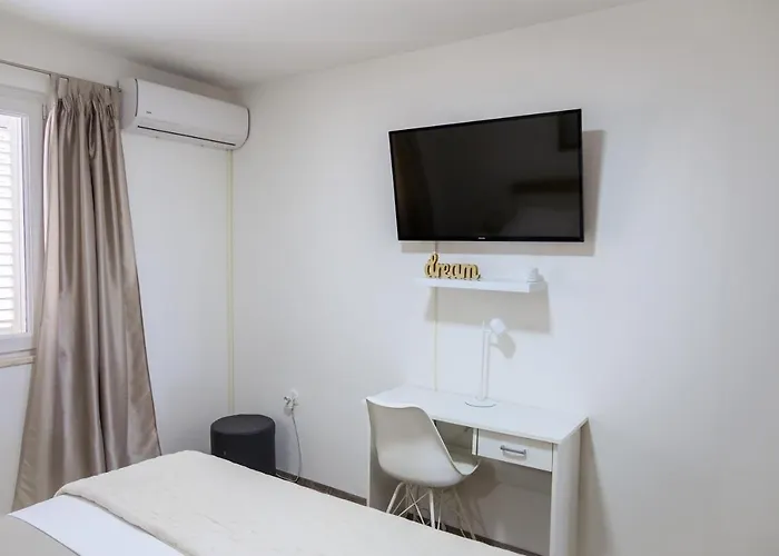 Tina Ploce (Dubrovnik-Neretva)